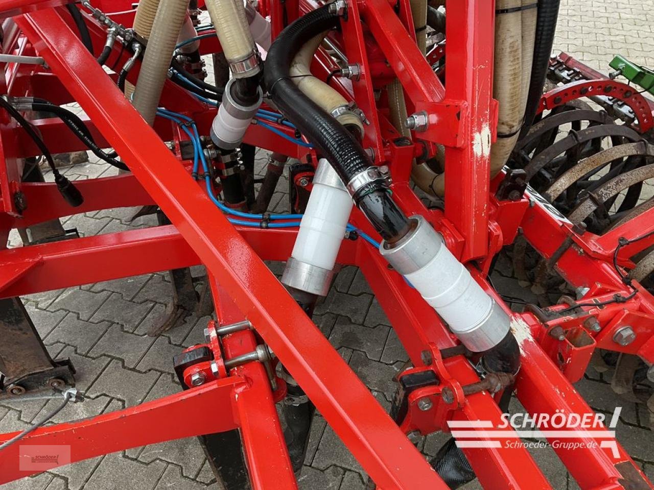 Gülleselbstfahrer of the type Evers STRIP TILL | GARANNO BI-GPS 8 R62, Gebrauchtmaschine in Wildeshausen (Picture 20)